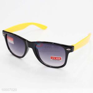 Beach cool <em>Sunglasses</em> with mirror lense