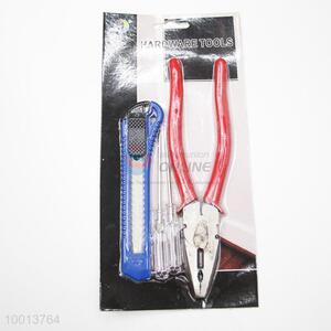 A Pincer Plier,A Large Art Knife and Two Crystal Handle Screwdrivers Set