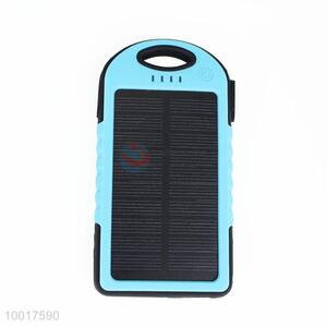Blue 5000mAh Solar <em>Power</em> <em>Bank</em> for Smartphone
