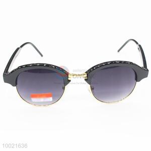 Wholesale black fashion <em>sunglasses</em> for men and women