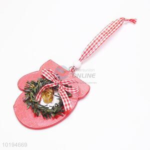 High Quality Glove Shaped Wooden Pendant for Christmas Decoration