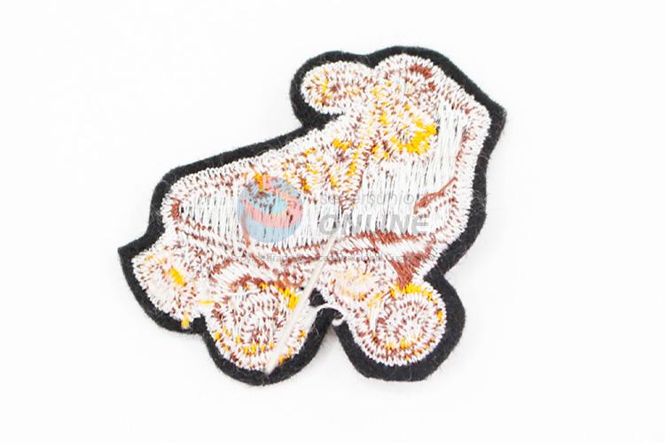 Good quality animal shape shape embroidery badge brooch