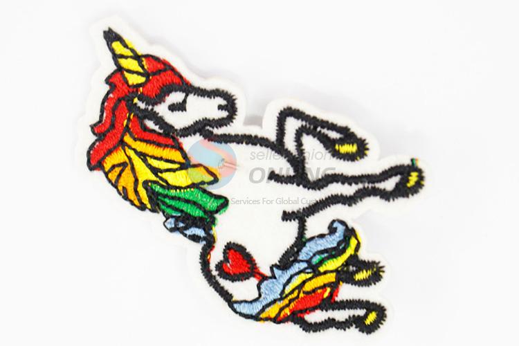 Cheap unicorn shape shape embroidery badge brooch