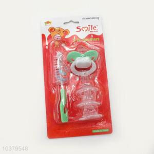 Eco-Friendly silicone nipple with brush