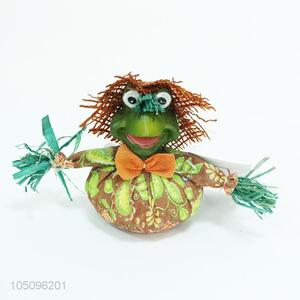 Cartoon Frog Shaped <em>Nonwovens</em> Scarecrow <em>Crafts</em> for Decoration