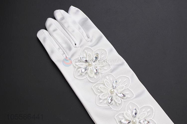 Competitive Price Satin Woman Gloves For Wedding Party