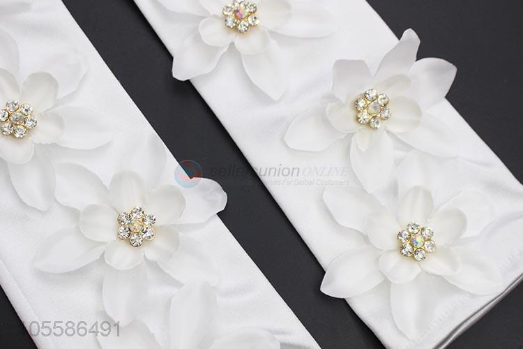 Best Price Women Elegant Crystals Beads Gloves