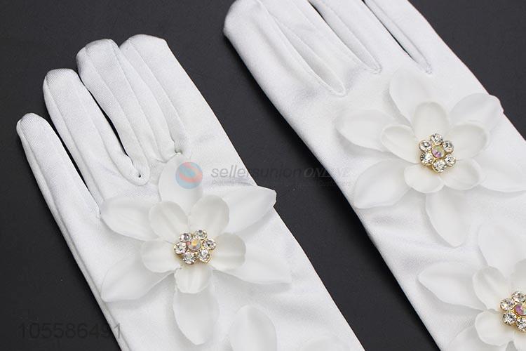 Best Price Women Elegant Crystals Beads Gloves