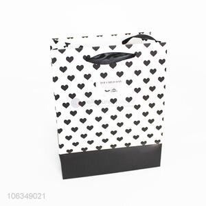 Top Quality Heart Printed Paper Gift Bags With Handle