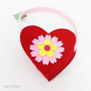 Exquisite design heart shaped <em>nonwovens</em> basket <em>nonwovens</em> <em>crafts</em>