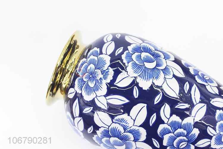 Custom Fashion Ceramic Crafts Blue And White Porcelain Vase