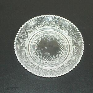 Hot sale fashion round embossed glass plate glass dish