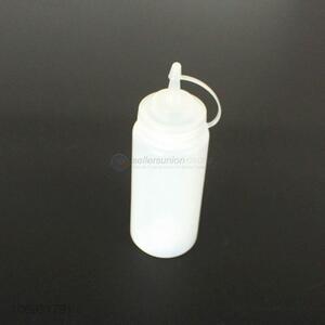 Creative design kitchen plastic seasoning container oil bottle