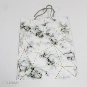 Best price creative marble geometric pattern <em>paper</em> gift bag with <em>handles</em>