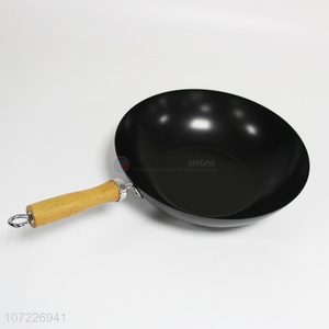 Good quality cooking tools wooden handle iron non-stick pan