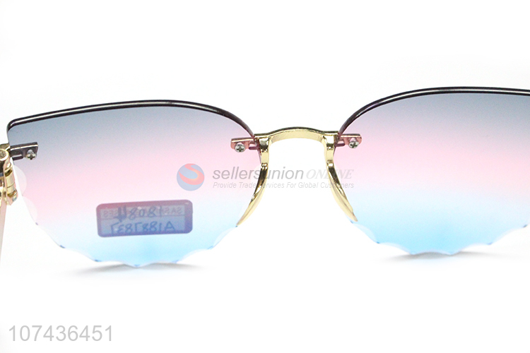 Latest arrival ladies gradient sunglasses uv 400 frameless eyeglasses