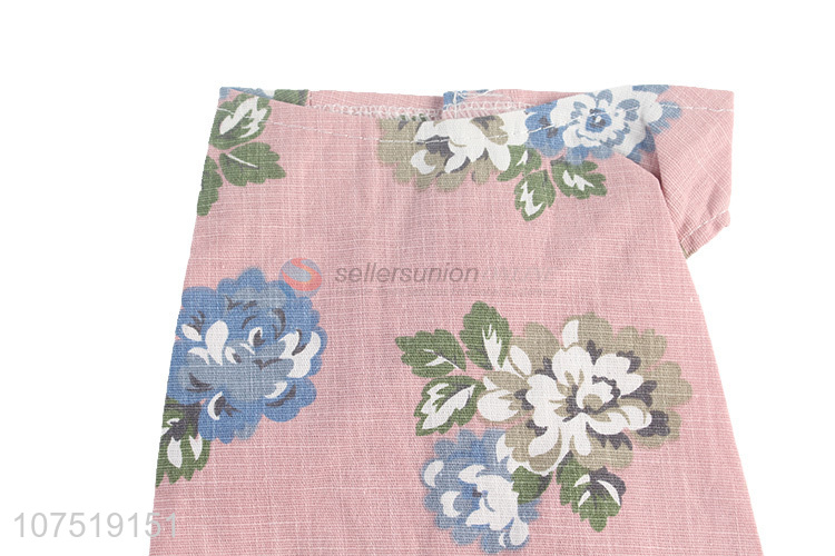 New design dog apparel pleated dog dress with flower pattern