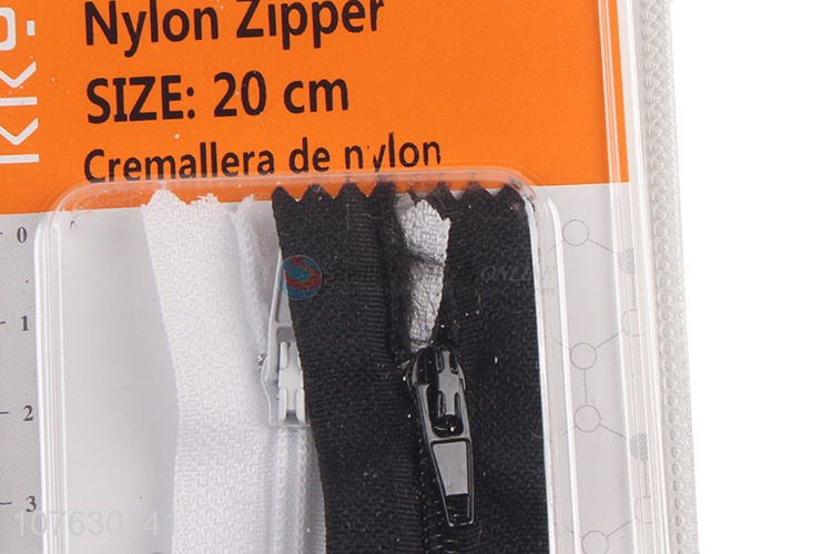 Hot selling 20cm nylon zipper for clothing and bags