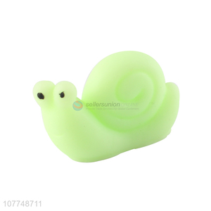 Early education green hand squeeze toy for kids