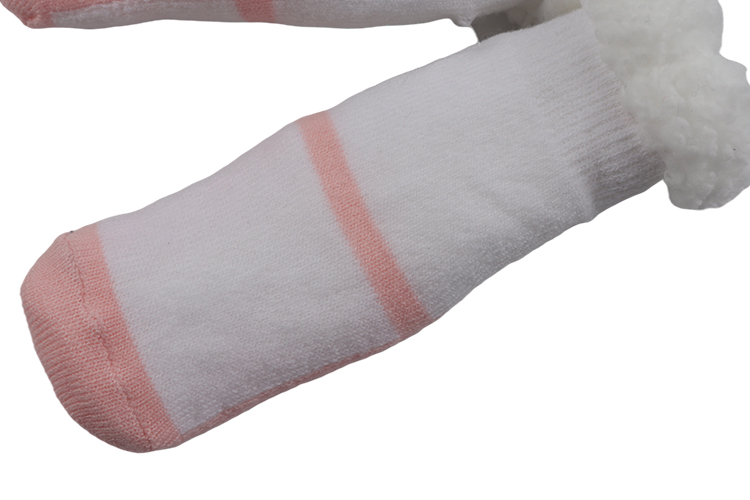 Wholesale women winter non-slip fleece-lined floor socks with grippers