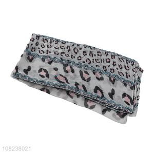 Wholesale price fashion leopard <em>scarf</em> for ladies