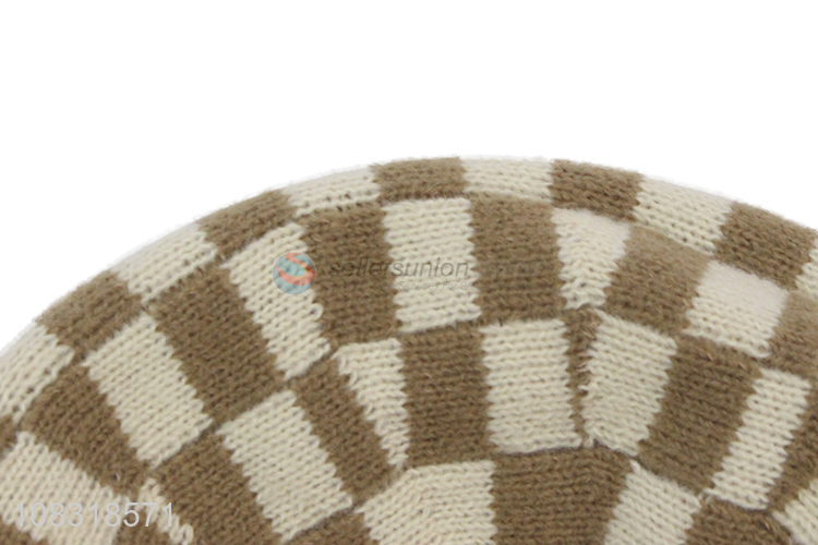 Factory wholesale fashion checkerboard beret polyester hat