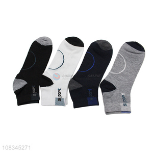 Yiwu wholesale fashion short socks men sports socks