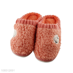 Wholesale women slippers winter cozy indoor slides house slippers