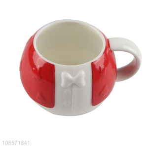 Wholesale Christmas <em>ceramic</em> mug embossed <em>ceramic</em> drinking <em>cup</em>