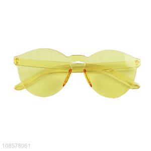 OEM ODM UV400 protection lightweight <em>sunglasses</em> for adult