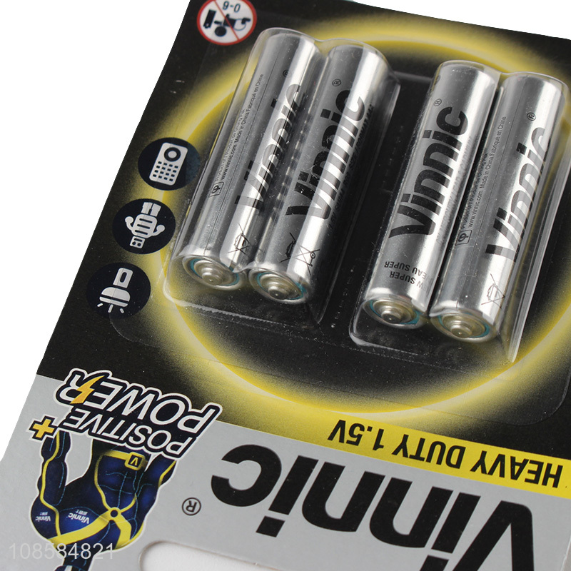 Bottom price 4 pieces 1.5V AAA carbon-zinc batteries