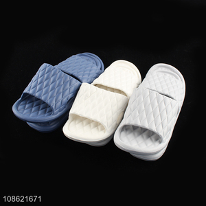Wholesale solid color soft sole bathroom slippers for men and women