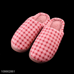 Yiwu market women's winter slipper fuzzy indoor slipper home slides