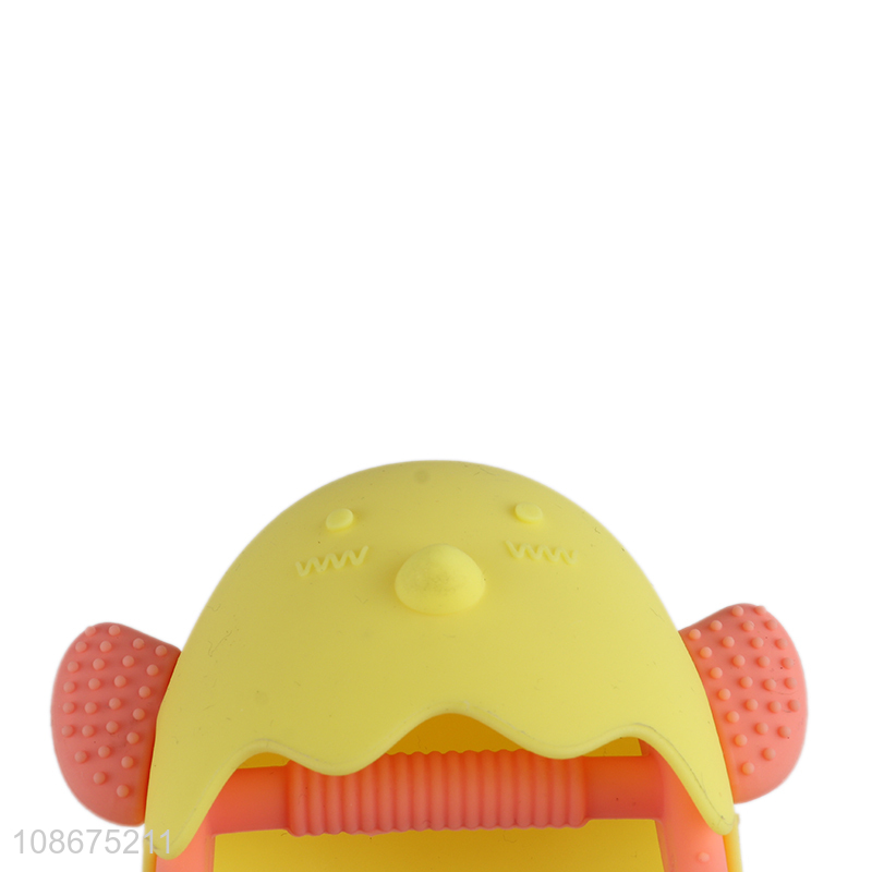 Hot sale chick shape silicone infant teething toy baby teether