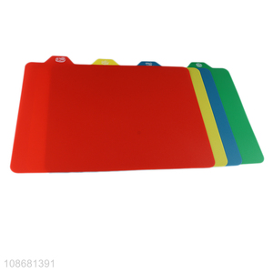 Online wholesale 4pcs anti-slip color coded <em>chopping</em> <em>board</em> set for kitchen