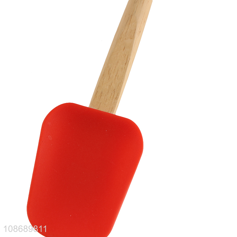 Good quality kitchen bakeware food grade silicone spatula for baking