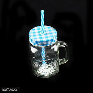 China factory portable <em>glass</em> water <em>cup</em> straw juice <em>cup</em> with handle