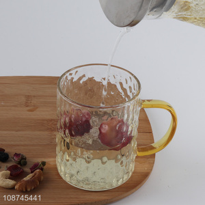 Good quality water <em>cup</em> textured <em>glass</em> coffee mug with colored handle