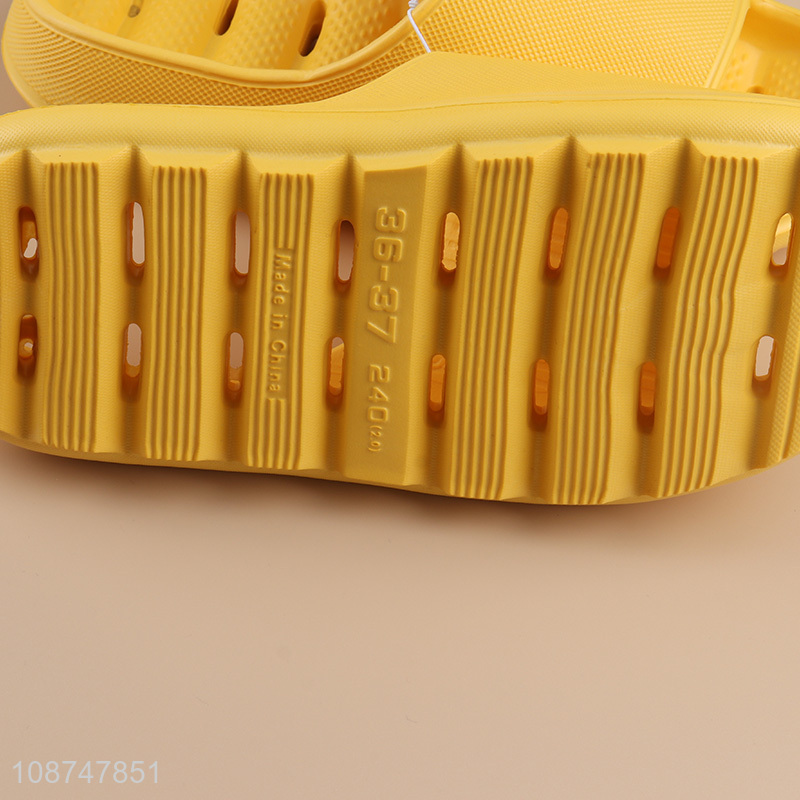 Top quality yellow non-slip bathroom slippers waterproof slippers for sale