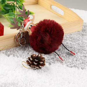 Hot selling soft fluffy Christmas pompom <em>key</em> <em>chain</em> Christmas gift