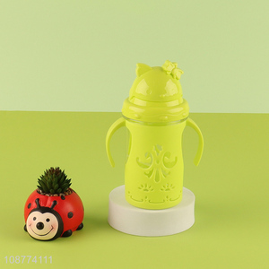 Good quality plastic water bottle with <em>straw</em> for kids