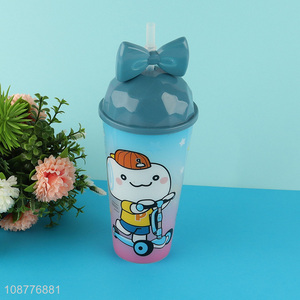 Hot selling plastic water bottle with <em>straw</em> for kids