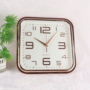 Good quality battery operated simple silent analog wall clock