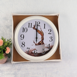 Good quality round plastic wall clock for home wall decor