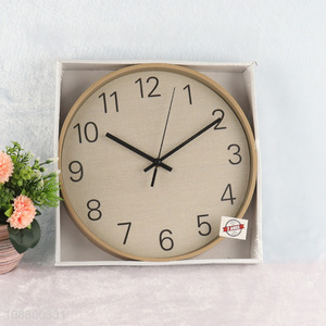 Online wholesale battery operated round silent wall clock