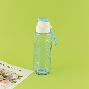 Good quality spillproof plastic water bottle with handle
