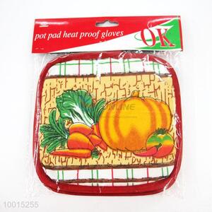 Wholesale Carrot Polyester Insulation Mat/<em>Pot</em> Holder with Red Border