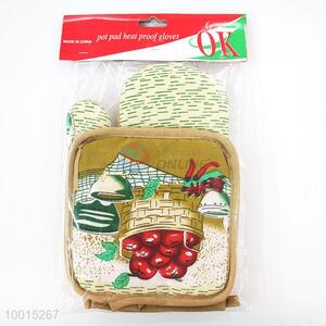 Wholesale Vegetable&Fruit Insulation Mat/Pot and Microwave Oven Glove Set