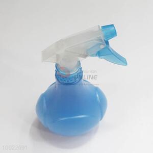 Plastic blue 500ml spray bottle