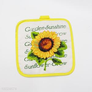 Square thick <em>pot</em> holder  with sunflower pattern